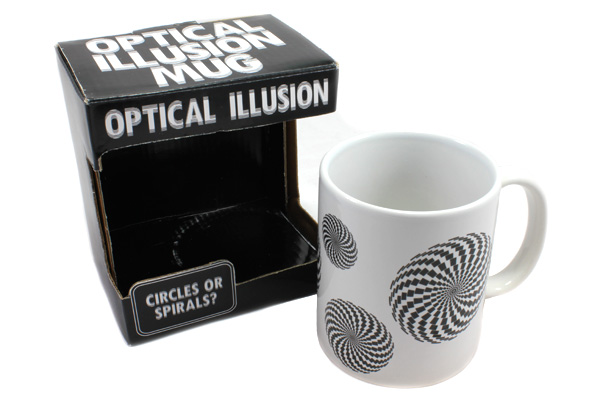 Optical illusion mug