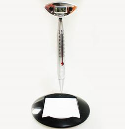 <?xml version="1.0" encoding="utf-8"?> <!DOCTYPE html PUBLIC "-//W3C//DTD XHTML 1.0 Transitional//EN" "http://www.w3.org/TR/xhtml1/DTD/xhtml1-transitional.dtd"> <html lang="en" xml_lang="en"> <head> <title>Untitled document</title> <meta http-equiv="Content-Type" content="text/html; charset=utf-8" /> </head> <body> <span class="medium_text"><span>Magnetic Pen Holder P2721<br /><br />* time and temperature display<br />* a swinging pen with the effect of the magnet<br />* scratchpad available</span></span> </body> </html>