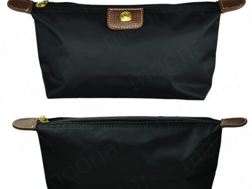 <?xml version="1.0" encoding="utf-8"?> <!DOCTYPE html PUBLIC "-//W3C//DTD XHTML 1.0 Transitional//EN" "http://www.w3.org/TR/xhtml1/DTD/xhtml1-transitional.dtd"> <html lang="en" xml_lang="en"> <head> <title>Untitled document</title> <meta http-equiv="Content-Type" content="text/html; charset=utf-8" /> </head> <body> <p><em><strong>FASHION </strong></em>woman Handbag </p><p>&nbsp;--> <strong>Make Up</strong> / <strong>Cosmetic&nbsp; </strong><--</p><p><img class="decoded" src="http://ifiles.idealdo.com/upload/B465/B465-2.jpg#1351654458" border="0" alt="http://ifiles.idealdo.com/upload/B465/B465-2.jpg#1351654458" width="377" height="377" /></p><p>&nbsp;</p><p><strong>1)</strong> Style: &nbsp;&nbsp; &nbsp; <strong>Clutch &nbsp;</strong>&nbsp;</p><p> <strong>2)</strong> Size: &nbsp;&nbsp; &nbsp;<strong>&nbsp;&nbsp; Small</strong></p><p><strong>3)</strong> Brand: &nbsp;&nbsp; &nbsp;<strong>Moonar</strong></p><p><strong>4) </strong>Material:<strong>&nbsp;&nbsp; Nylon </strong></p> </body> </html>