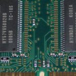 Untitled document HYUNDAI DDR 64MB PC100 (hym7v64200 tfg -10)