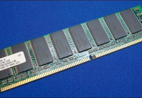 <?xml version="1.0" encoding="utf-8"?> <!DOCTYPE html PUBLIC "-//W3C//DTD XHTML 1.0 Transitional//EN" "http://www.w3.org/TR/xhtml1/DTD/xhtml1-transitional.dtd"> <html lang="en" xml_lang="en"> <head> <title>Untitled document</title> <meta http-equiv="Content-Type" content="text/html; charset=utf-8" /> </head> <body> <p>Hynix </p><p>256MB</p><p> PC3200U</p><p> 400MHz </p><p>(HYMD232646A8R-H WD)</p> </body> </html>