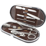 Untitled document Overview : 1) 100% brand New and high quality 2) Multi-functional pocket pruning set is easy to use and carry 3) 8pcs pruning contains Flat Nail Clipper