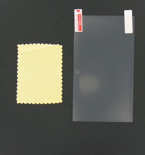 Untitled document Specifications :Protect your Nintendo Wii-U against dust and scratches with this protector. This screen protector improves the handwriting recognition and has an anti-reflection layer against sun and light reflection. The outside layer stays fingerprint free and the foil can be applied easily without air bubbles.This set contains both a protector for upper as wel as for the lower screen of your Nintendo Wii-U